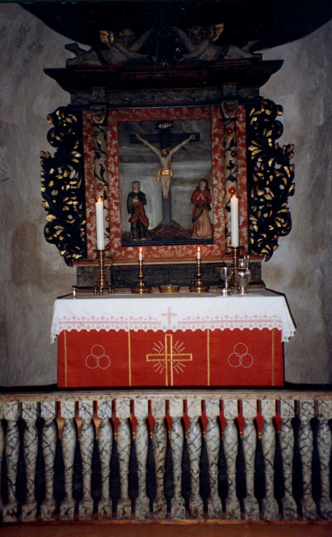 Alterparti, Romnes Kirke.
Altar in Romnes church.